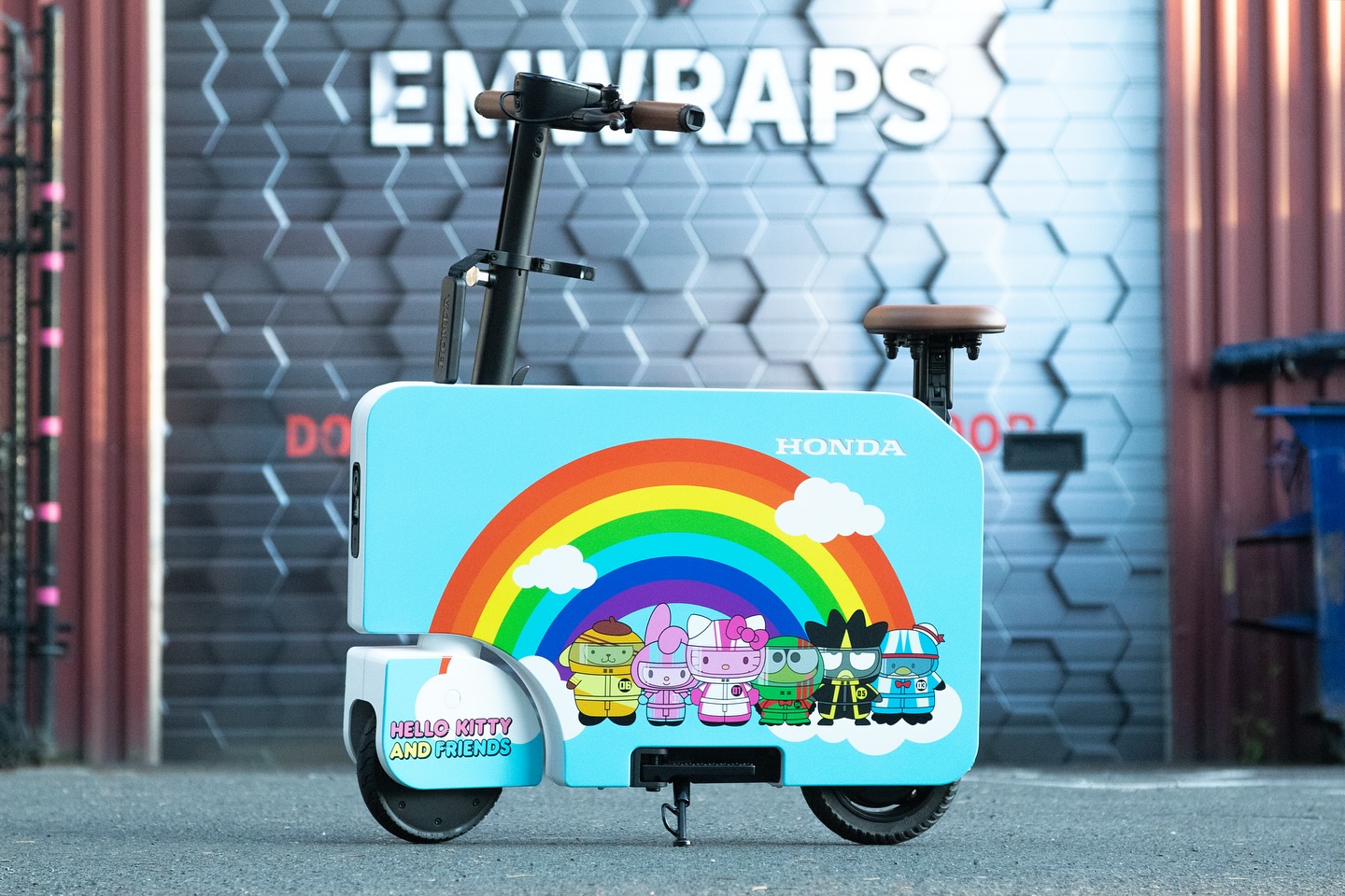 Honda Motocompacto with Hello Kitty custom wrap